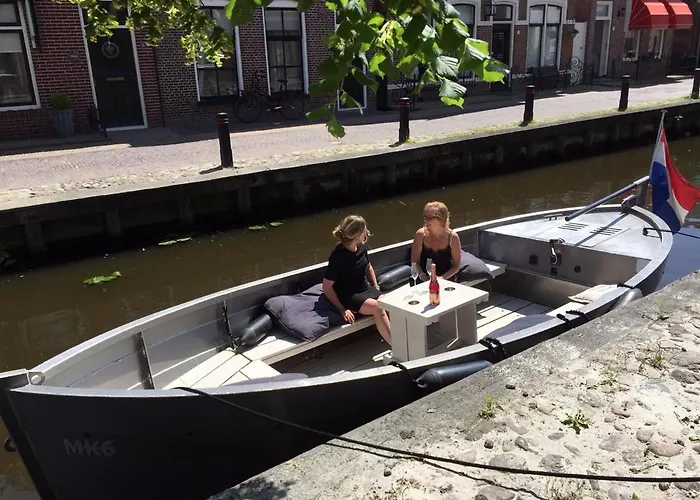 By De Buurvrouw